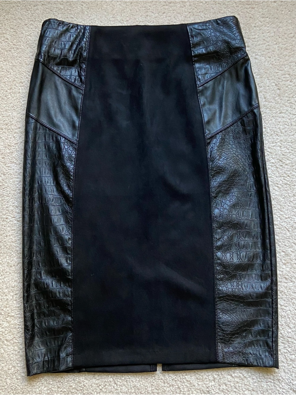Marc New York Black Faux Leather & Crocodile-Embossed Skirt – Size S